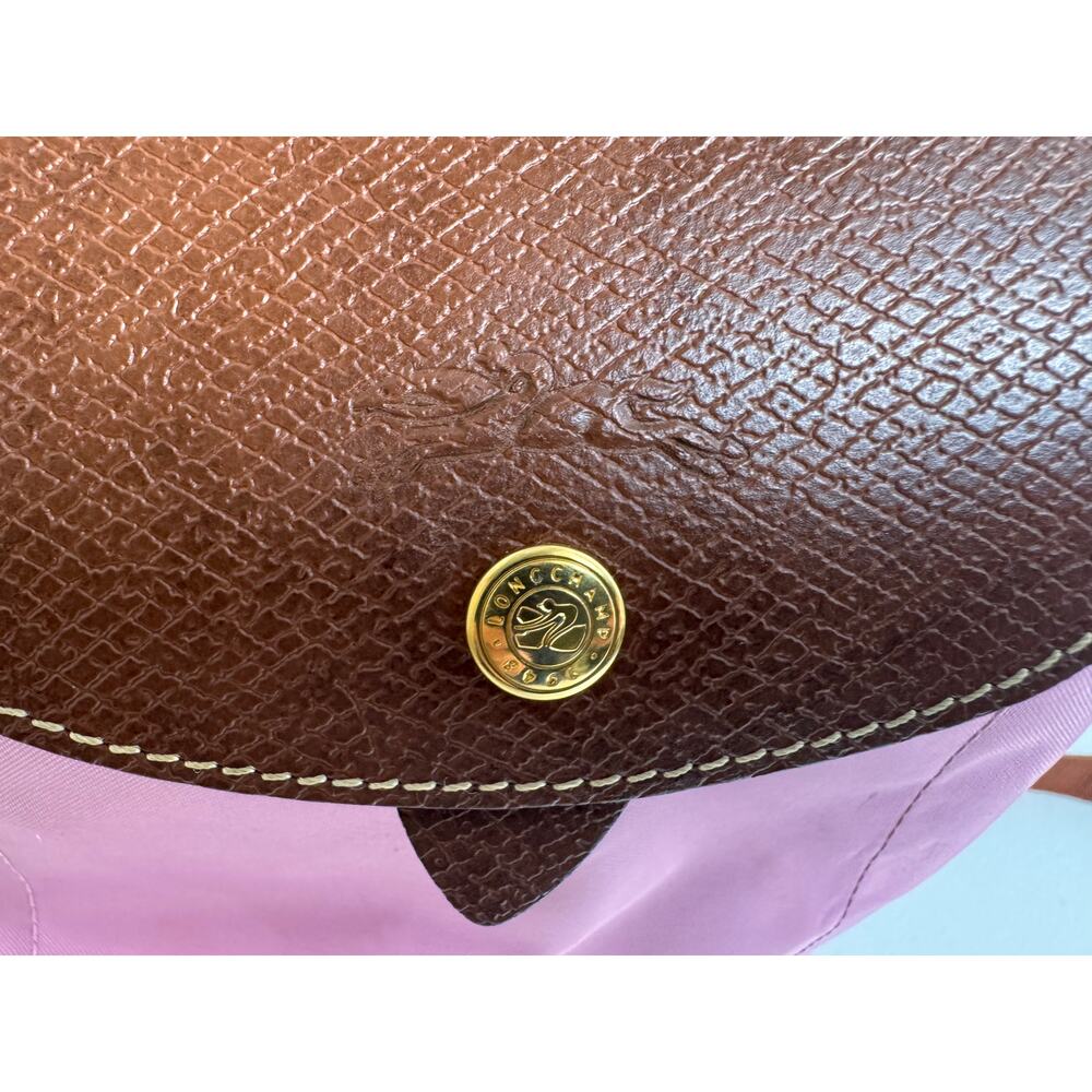 Longchamp Le Pliage pink nylon backpack tan leather flap gold tone hardware zips - Picture 4 of 10